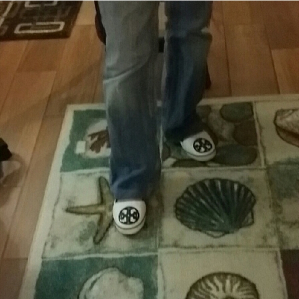 Tory Burch Slip Ons Black And White Shoes - Picture 8 of 8